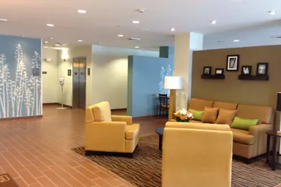 Photo 4 - Sleep Inn & Suites O'Fallon MO - Technology Drive