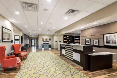 Photo 3 - Hampton Inn Oklahoma City Northeast