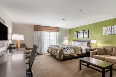 Photo 2 - Sleep Inn & Suites College Station near University
