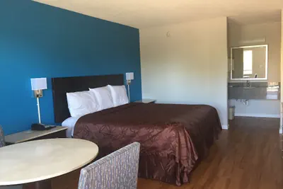 Photo 5 - Super Stay Inn