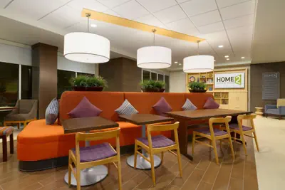 Photo 5 - Home2 Suites by Hilton Phoenix Chandler