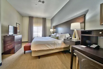 Photo 4 - Staybridge Suites Lubbock South by IHG