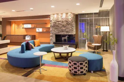 Photo 3 - Fairfield Inn & Suites by Marriott Burlington