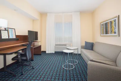 Photo 5 - Fairfield Inn & Suites by Marriott Burlington