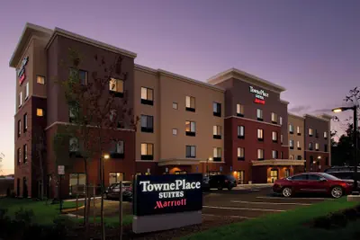 Photo 2 - TownePlace Suites by Marriott Alexandria Fort Belvoir