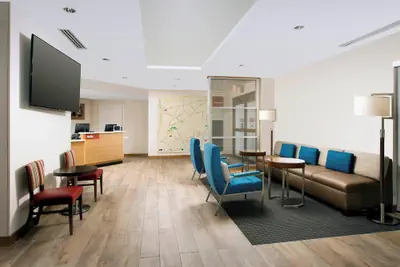 Photo 3 - TownePlace Suites by Marriott Alexandria Fort Belvoir