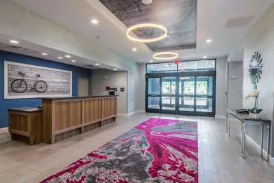 Photo 3 - Hampton Inn & Suites Dallas/Richardson