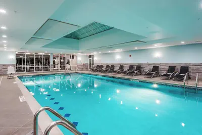 Photo 2 - Fairfield Inn & Suites by Marriott Chicago Schaumburg
