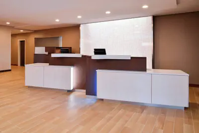 Photo 5 - Fairfield Inn & Suites by Marriott Martinsburg