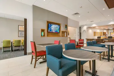 Photo 2 - Holiday Inn Express & Suites Carrollton West by IHG