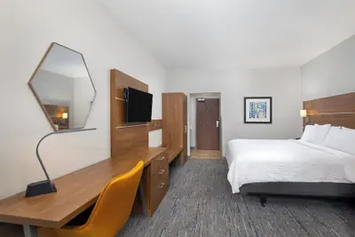 Photo 5 - Holiday Inn Express & Suites Carrollton West by IHG