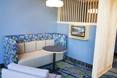 Photo 5 - Holiday Inn Express & Suites Greenwood Mall by IHG