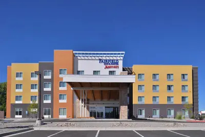Photo 2 - Fairfield Inn & Suites by Marriott Farmington