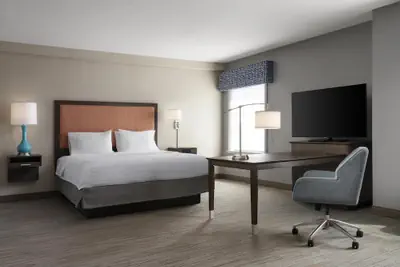 Photo 2 - Hampton Inn & Suites Yonkers - Westchester