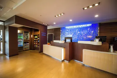 Photo 4 - Fairfield Inn & Suites Cambridge