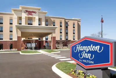 Photo 2 - Hampton Inn Spring Hill, TN