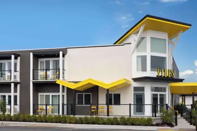 Photo 2 - The Vibes Hotel, Trademark Collection by Wyndham