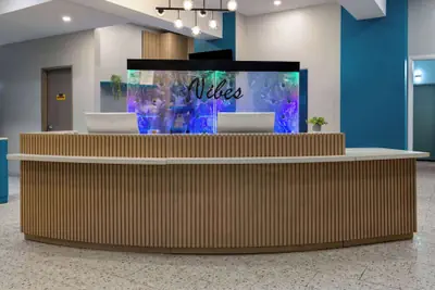 Photo 3 - The Vibes Hotel, Trademark Collection by Wyndham