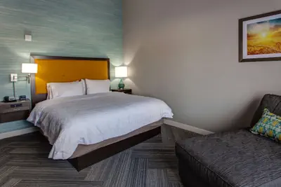 Photo 5 - Hampton Inn & Suites Wichita/Airport