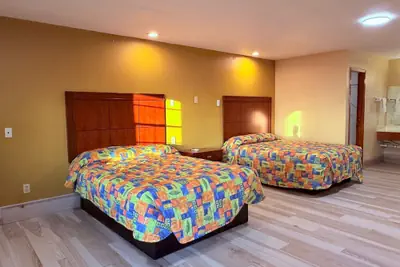 Photo 3 - Aloha Inn McAllen Airport near Medical center Tx