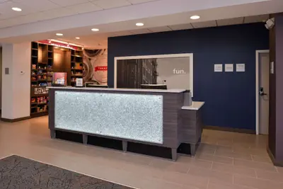 Photo 3 - Hampton Inn & Suites Albany-East Greenbush
