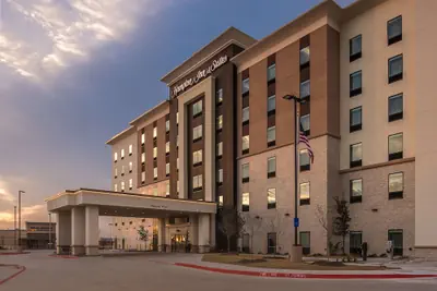Photo 2 - Hampton Inn & Suites Dallas-The Colony, TX