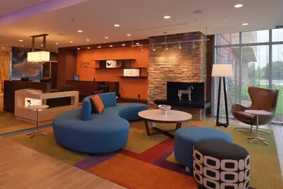 Photo 2 - Fairfield Inn & Suites Fremont