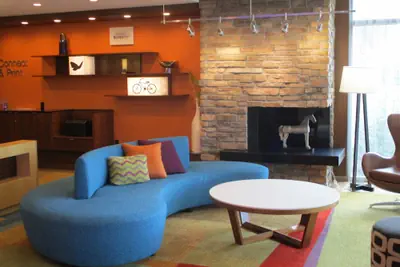 Photo 5 - Fairfield Inn & Suites Fremont