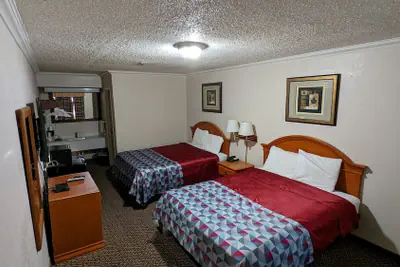 Photo 5 - Eufaula Inn