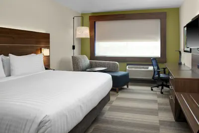 Photo 3 - Holiday Inn Express & Suites Houston NW - Cypress Grand Pky by IHG