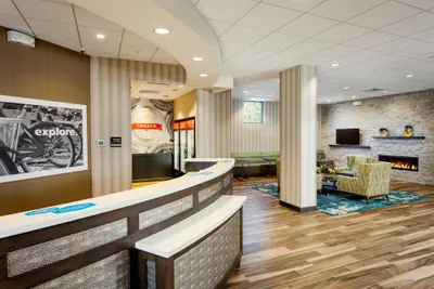 Photo 3 - Hampton Inn & Suites by Hilton Seattle/Northgate