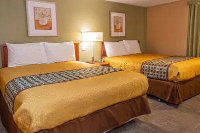 Photo 5 - Town Motel