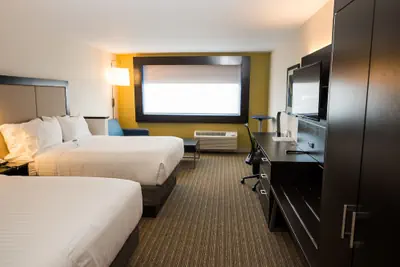 Photo 4 - Holiday Inn Express & Suites Marietta by IHG