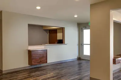 Photo 3 - WoodSpring Suites Baltimore White Marsh - Nottingham