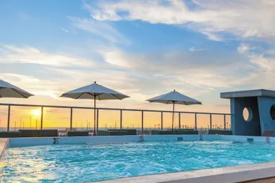 Photo 2 - Shade Hotel Redondo Beach
