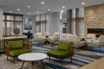 Photo 3 - Fairfield Inn & Suites Savannah Downtown/Historic District