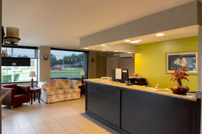Photo 2 - Regency Inn