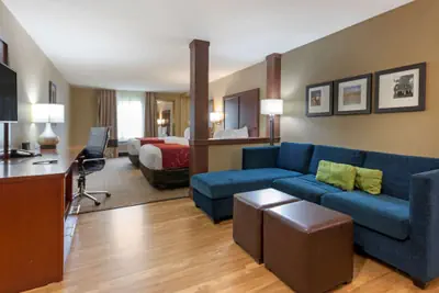 Photo 5 - Comfort Suites Billings