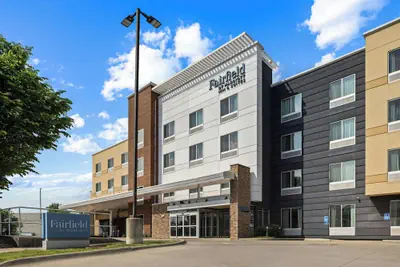 Photo 2 - Fairfield Inn & Suites by Marriott Nashville Downtown MetroCenter