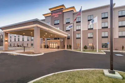 Photo 2 - Hampton Inn Boston - Westborough