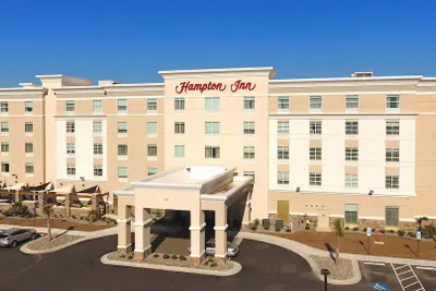 Photo 2 - Hampton Inn Lumberton
