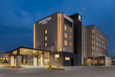 Photo 2 - DoubleTree by Hilton Midland West Loop I-250