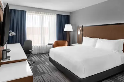 Photo 2 - DoubleTree by Hilton Midland West Loop I-250