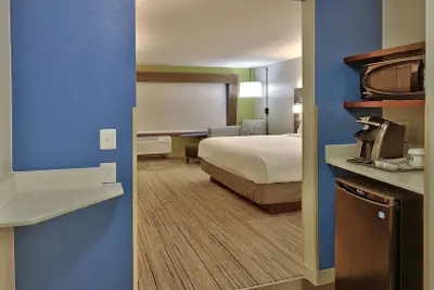 Photo 5 - Holiday Inn Express and Suites Broomfield by IHG