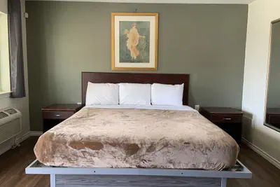 Photo 3 - Paris Extended Stay Suites
