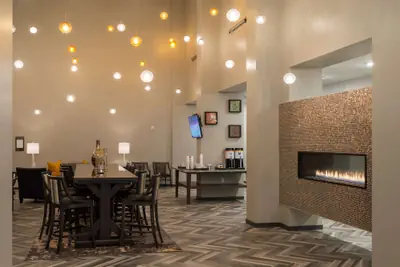 Photo 3 - Hampton Inn & Suites Minneapolis University Area