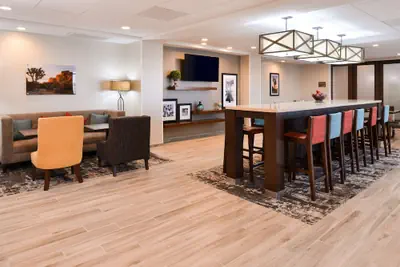 Photo 3 - Hampton Inn El Centro