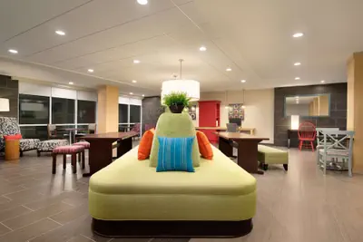 Photo 3 - Home2 Suites by Hilton Baton Rouge