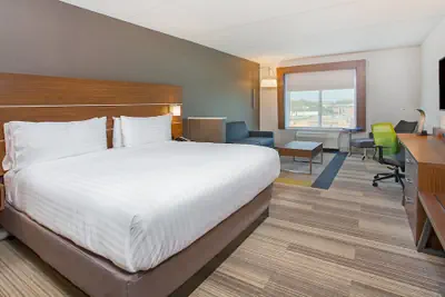 Photo 3 - Holiday Inn Express & Suites Covington by IHG
