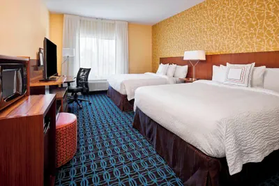 Photo 4 - Fairfield Inn & Suites by Marriott Alexandria